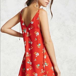 Floral tie shift dress